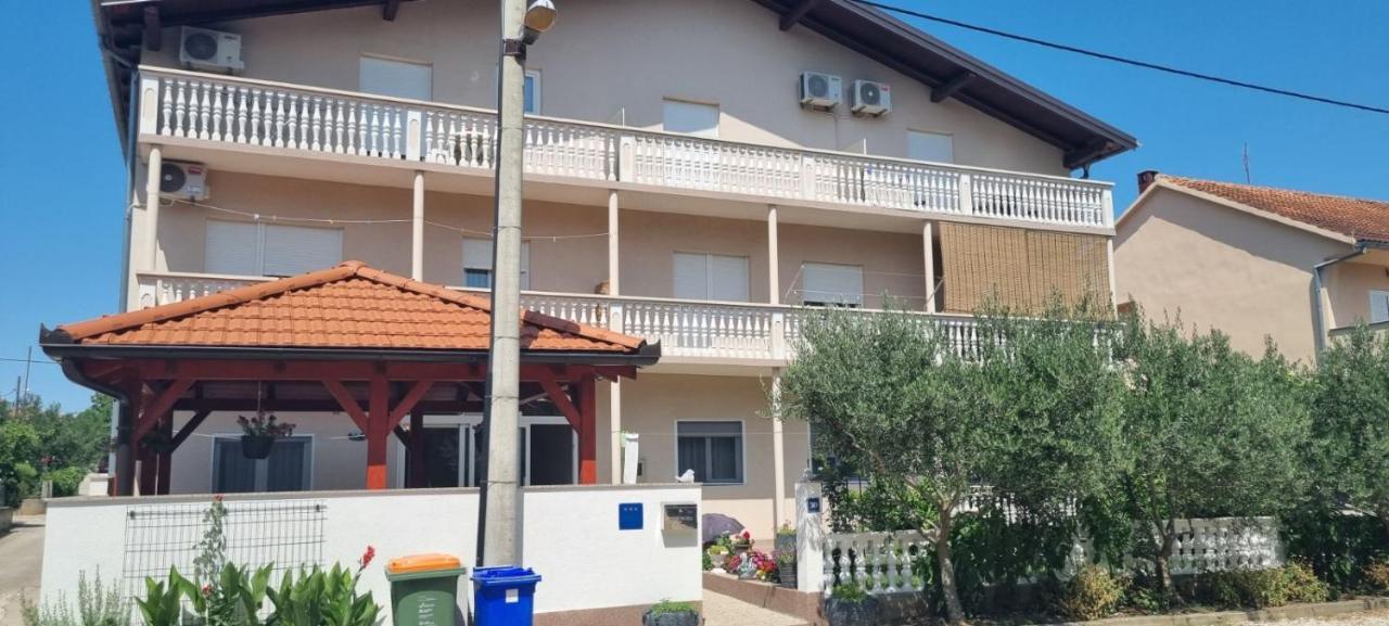 Apartmani Italo Biograd na Moru Kültér fotó