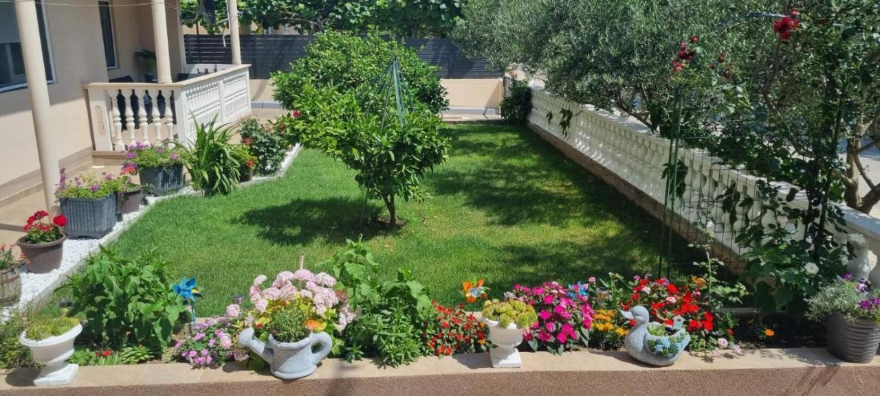 Apartmani Italo Biograd na Moru Kültér fotó